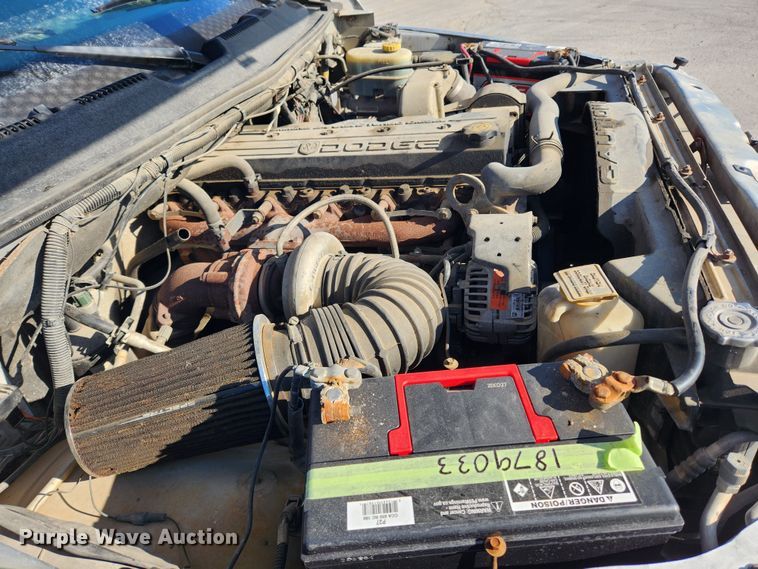 image for item KT9452 2002 Dodge Ram 2500  Quad Cab pickup truck