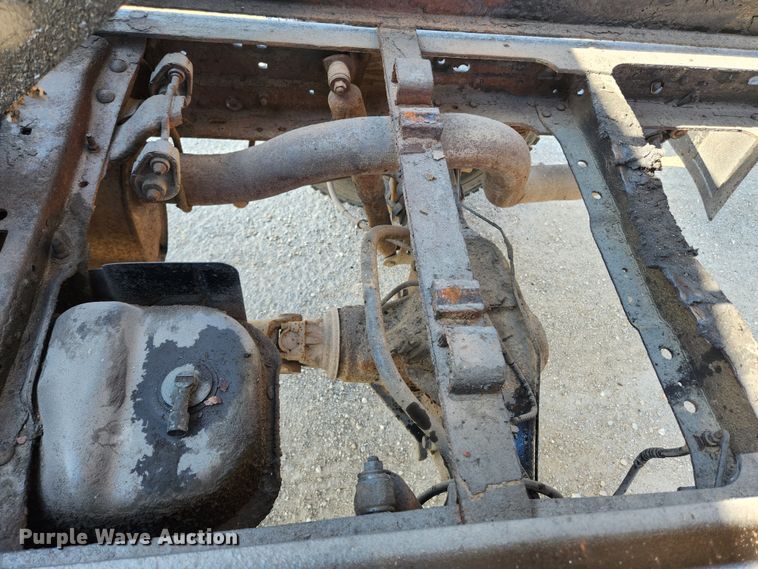 image for item KT9454 2003 Ford F450 Super Duty XL  dump flatbed truck