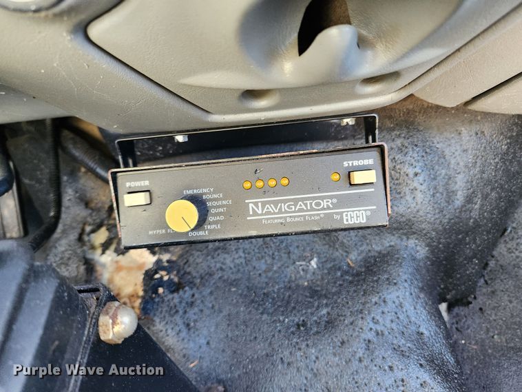 image for item KT9454 2003 Ford F450 Super Duty XL  dump flatbed truck