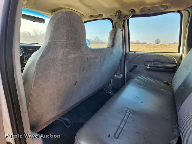 image for item KT9454 2003 Ford F450 Super Duty XL  dump flatbed truck