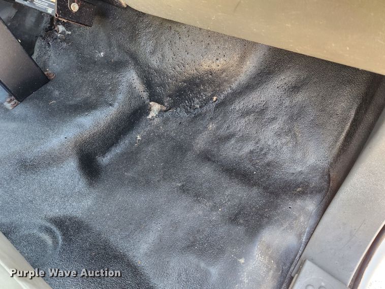 image for item KT9454 2003 Ford F450 Super Duty XL  dump flatbed truck