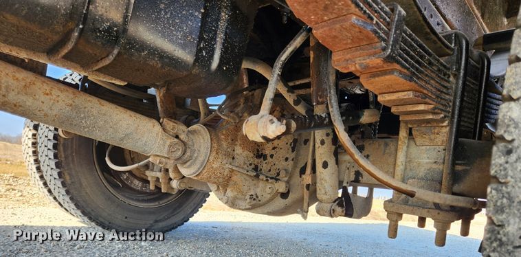 image for item KT9454 2003 Ford F450 Super Duty XL  dump flatbed truck