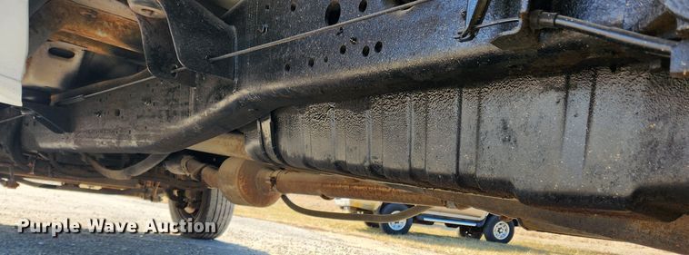 image for item KT9454 2003 Ford F450 Super Duty XL  dump flatbed truck