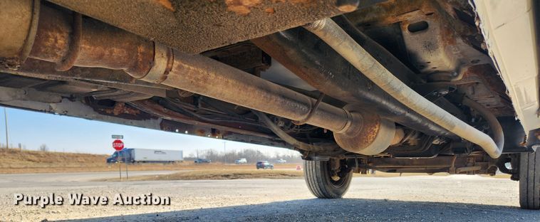 image for item KT9454 2003 Ford F450 Super Duty XL  dump flatbed truck