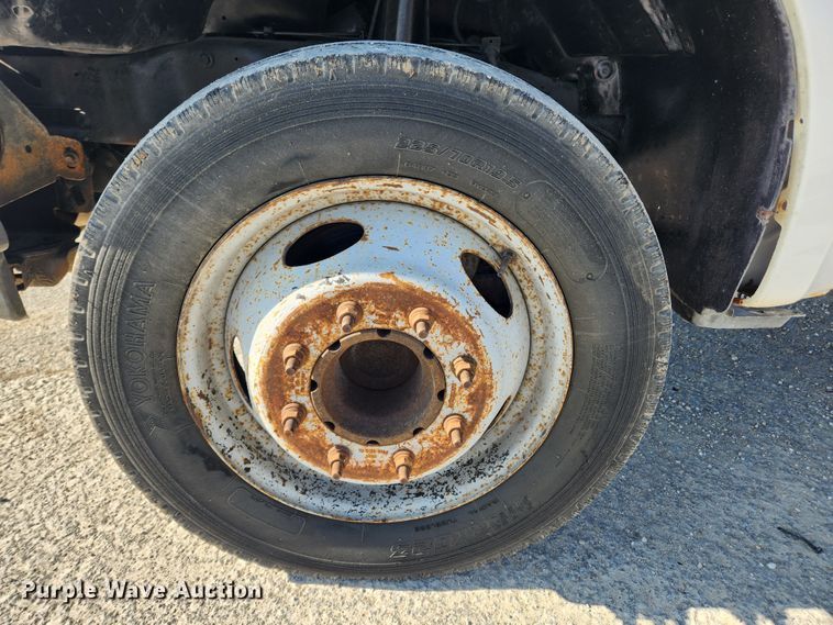 image for item KT9454 2003 Ford F450 Super Duty XL  dump flatbed truck