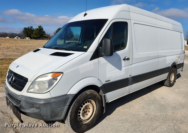 image for item KT9455 2011 Mercedes Benz Sprinter 2500  delivery van