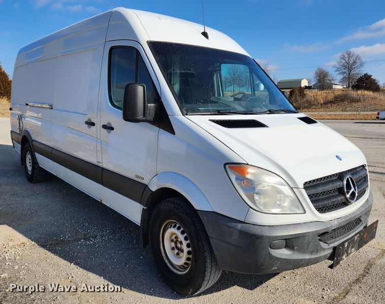 image for item KT9455 2011 Mercedes Benz Sprinter 2500  delivery van