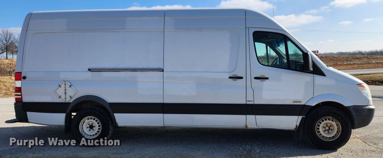 image for item KT9455 2011 Mercedes Benz Sprinter 2500  delivery van