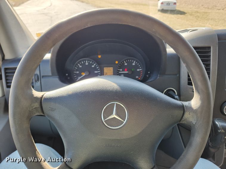 image for item KT9455 2011 Mercedes Benz Sprinter 2500  delivery van