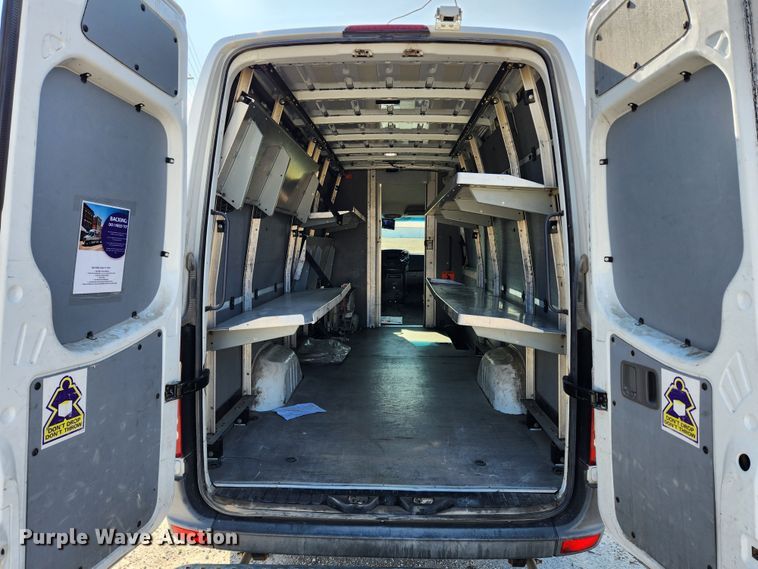image for item KT9455 2011 Mercedes Benz Sprinter 2500  delivery van