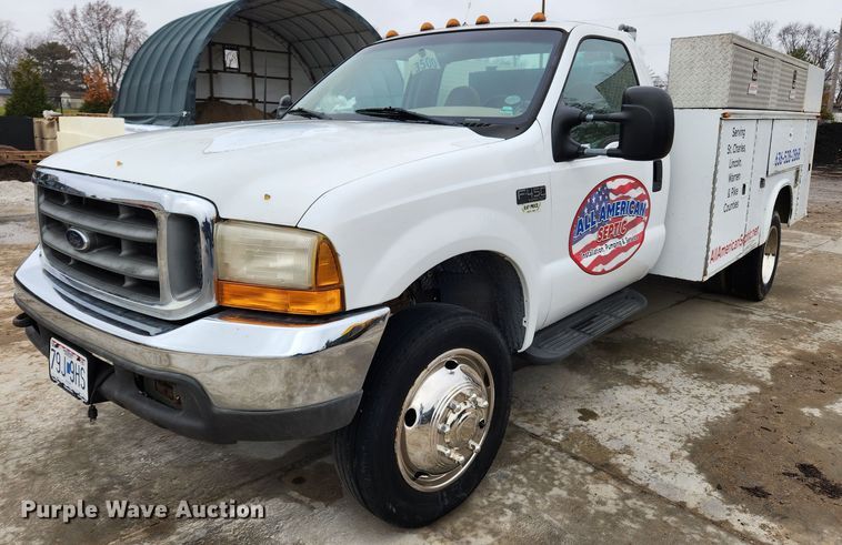 image for item KT9562 1999 Ford F450 Super Duty XLT  utility / service truck