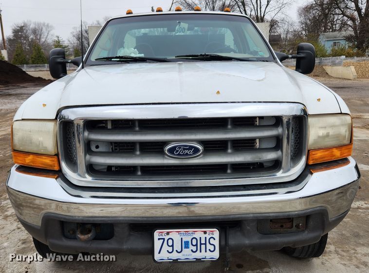 image for item KT9562 1999 Ford F450 Super Duty XLT  utility / service truck