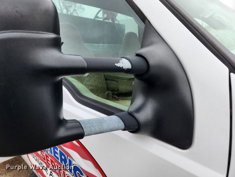 image for item KT9562 1999 Ford F450 Super Duty XLT  utility / service truck