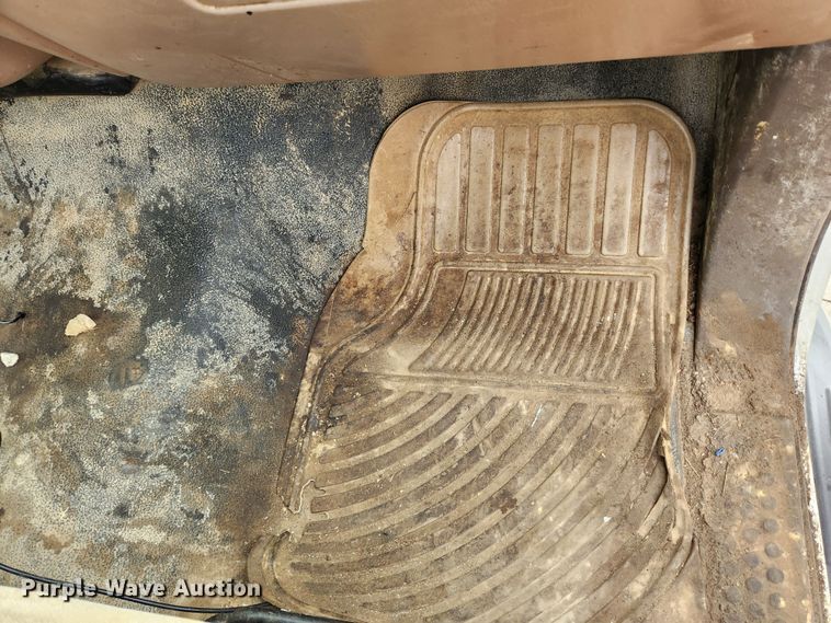 image for item KT9562 1999 Ford F450 Super Duty XLT  utility / service truck