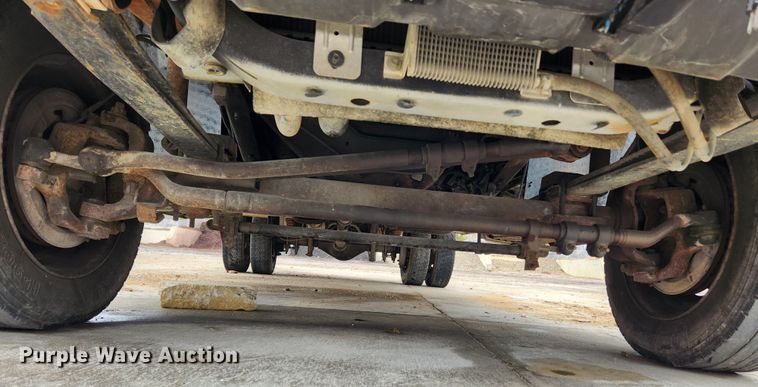 image for item KT9562 1999 Ford F450 Super Duty XLT  utility / service truck