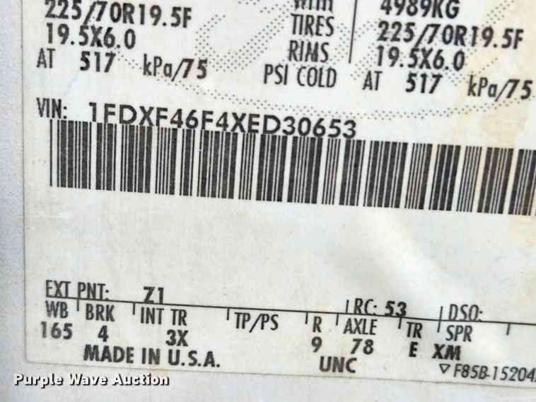 image for item KT9562 1999 Ford F450 Super Duty XLT  utility / service truck