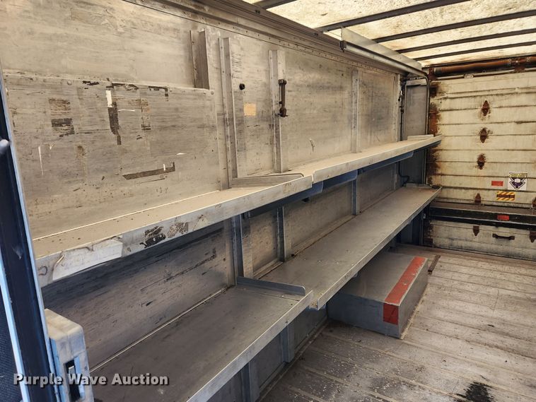 image for item KT9600 2000 Freightliner MT45  delivery van