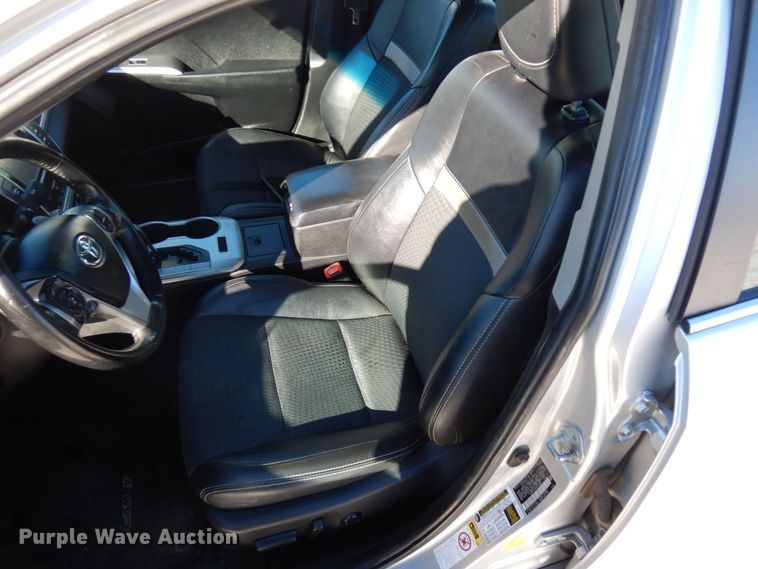 image for item KU9725 2012 Toyota Camry SE