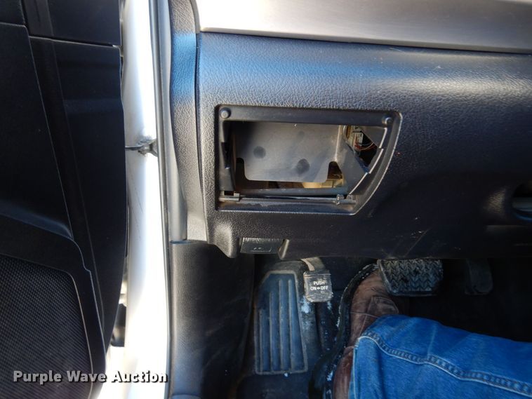 image for item KU9725 2012 Toyota Camry SE