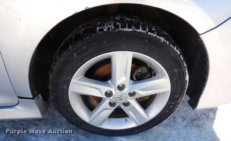 image for item KU9725 2012 Toyota Camry SE