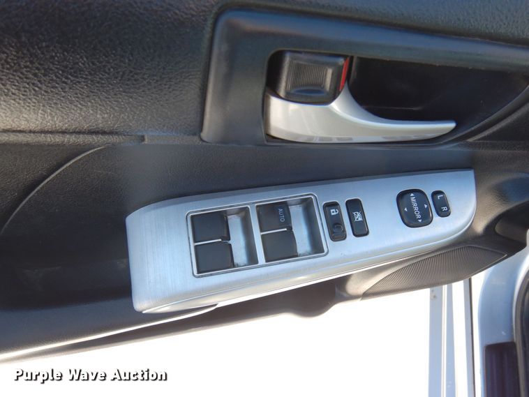 image for item KU9726 2012 Toyota Camry SE