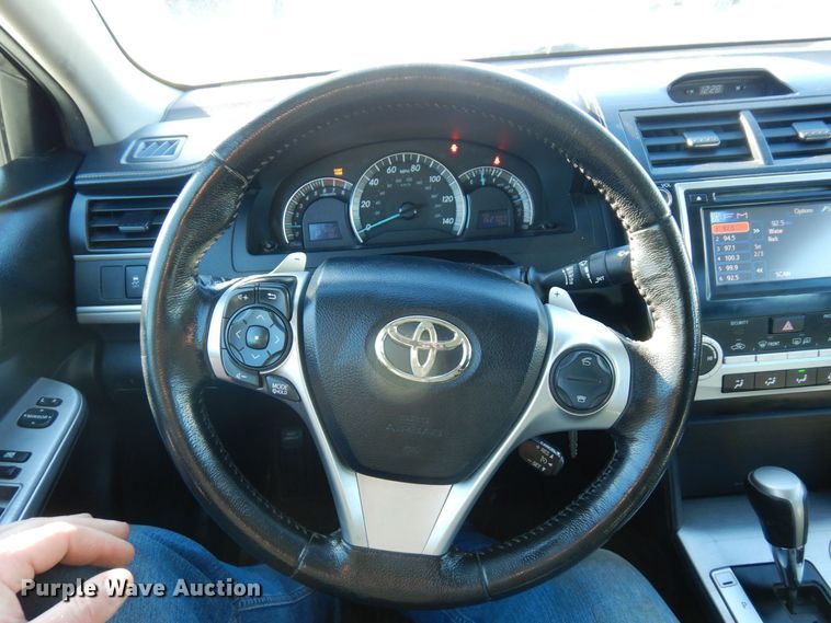 image for item KU9726 2012 Toyota Camry SE