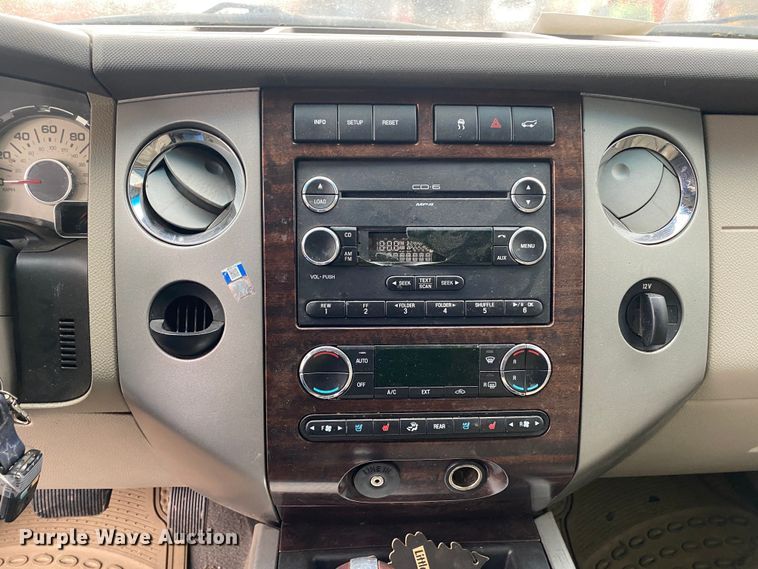 image for item KV9746 2008 Ford Expedition  SUV