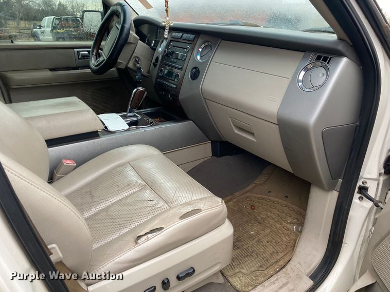 image for item KV9746 2008 Ford Expedition  SUV