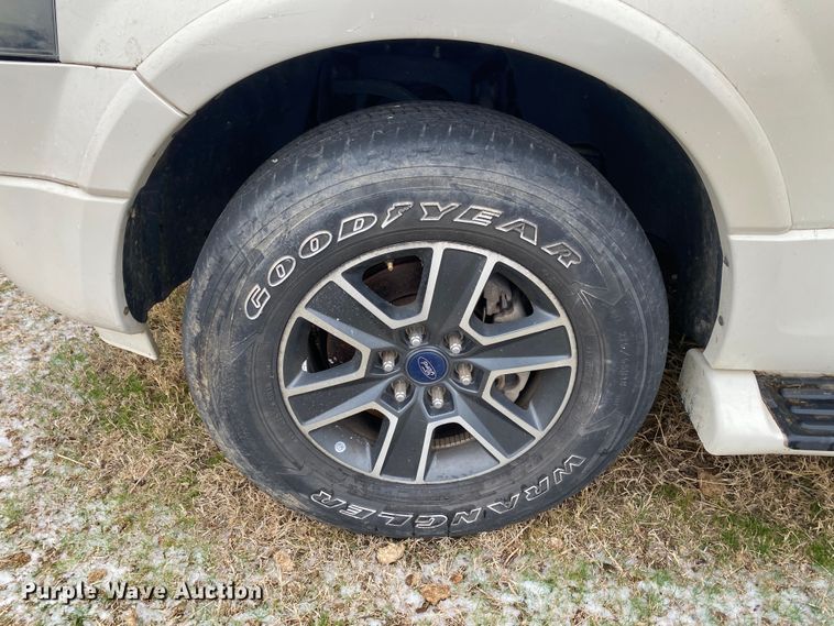 image for item KV9746 2008 Ford Expedition  SUV