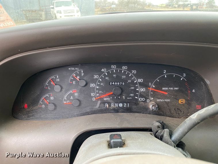 image for item KV9747 2000 Ford Excursion  SUV