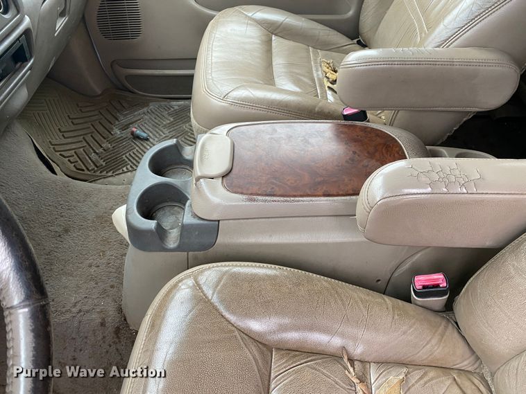 image for item KV9747 2000 Ford Excursion  SUV