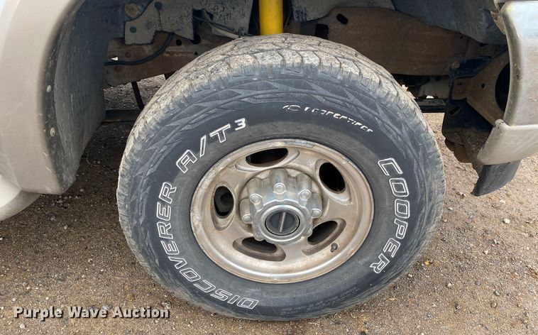 image for item KV9747 2000 Ford Excursion  SUV