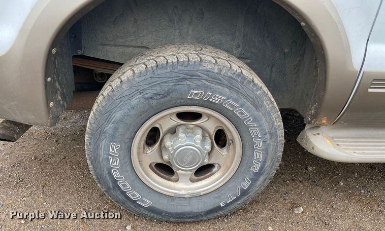 image for item KV9747 2000 Ford Excursion  SUV