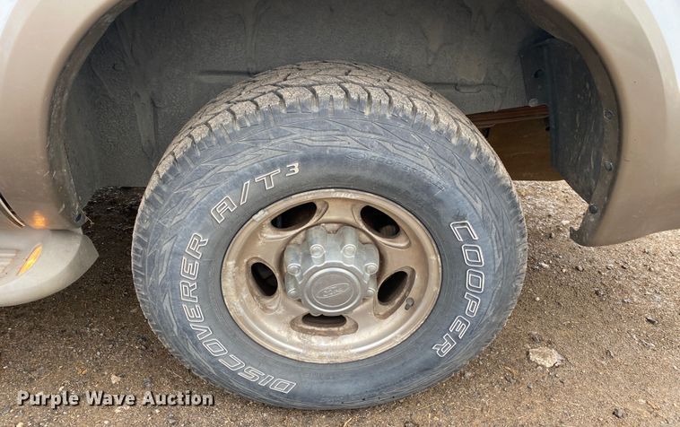 image for item KV9747 2000 Ford Excursion  SUV