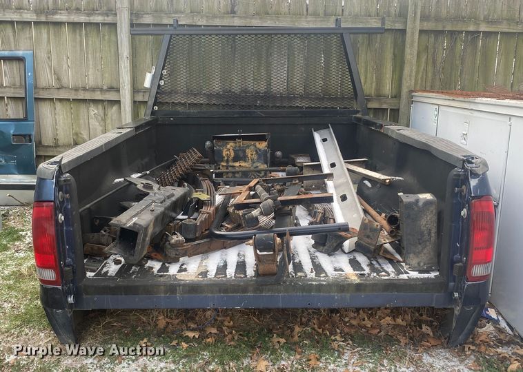 image for item KV9751 Pickup truck bed