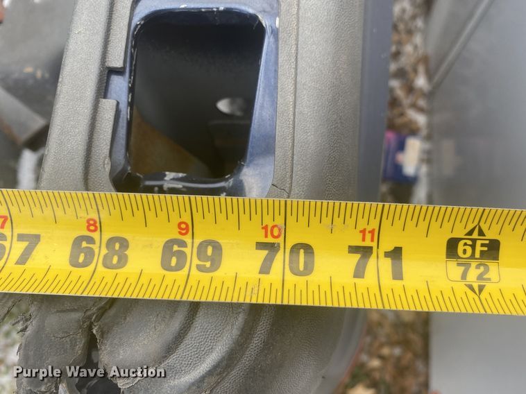 image for item KV9751 Pickup truck bed