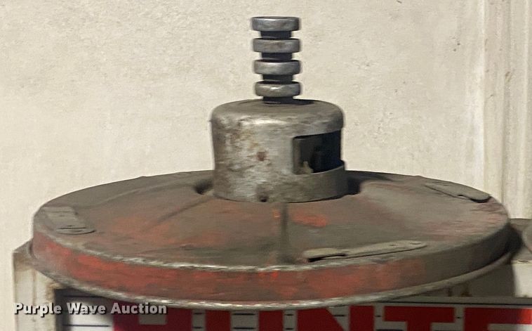 image for item KV9754 Hunter D111   alignment machine