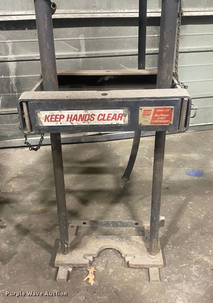 image for item KV9755 (2) strut compressors