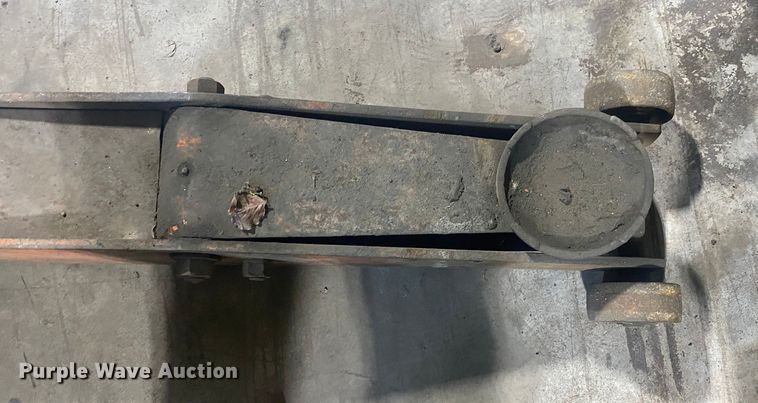 image for item KV9755 (2) strut compressors