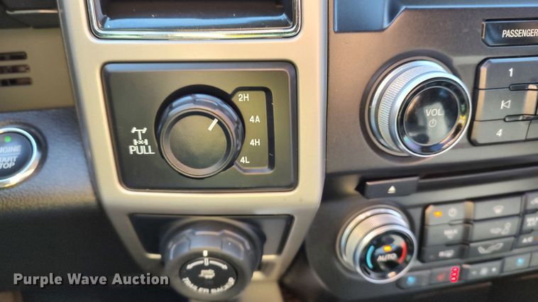 image for item LA9315 2018 Ford F150 Lariat SuperCrew pickup truck