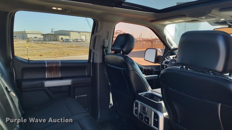 image for item LA9315 2018 Ford F150 Lariat SuperCrew pickup truck