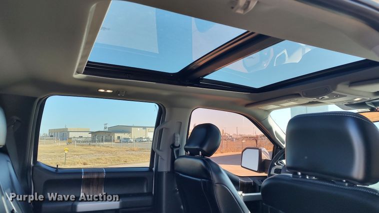 image for item LA9315 2018 Ford F150 Lariat SuperCrew pickup truck