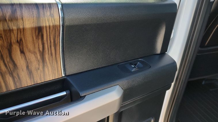 image for item LA9315 2018 Ford F150 Lariat SuperCrew pickup truck