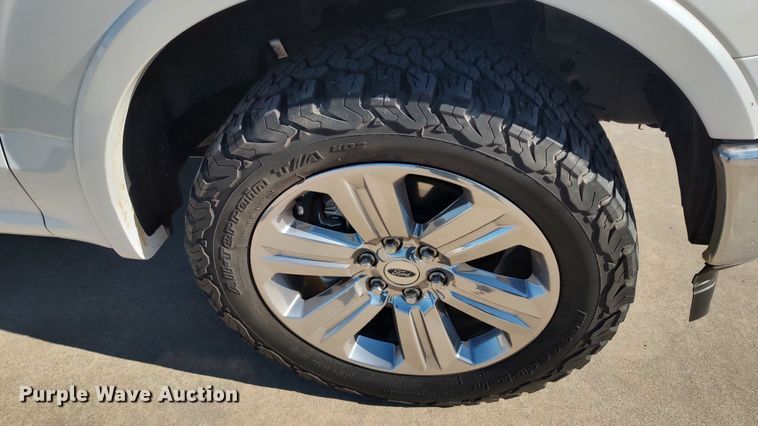 image for item LA9315 2018 Ford F150 Lariat SuperCrew pickup truck