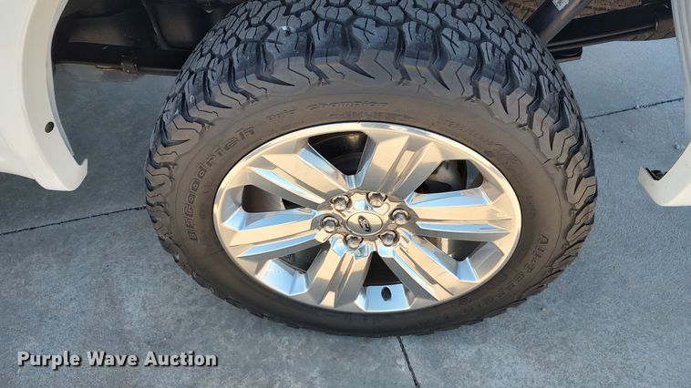 image for item LA9315 2018 Ford F150 Lariat SuperCrew pickup truck