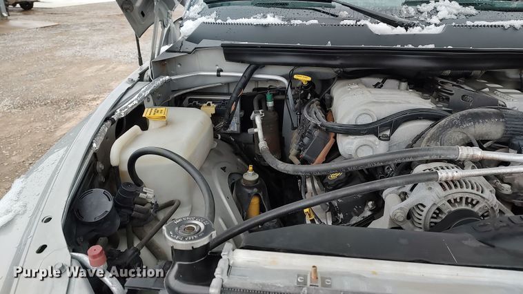 image for item LA9328 1998 Dodge Ram 2500  Quad Cab pickup truck