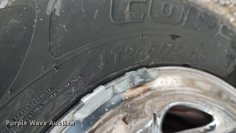 image for item LA9328 1998 Dodge Ram 2500  Quad Cab pickup truck