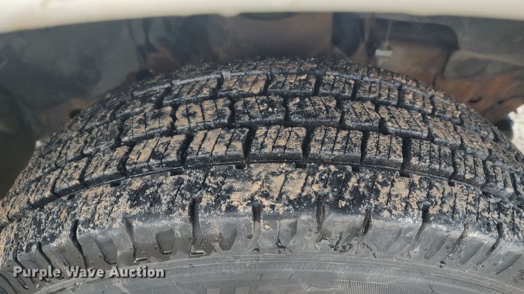 image for item LA9329 2004 Chevrolet Express G3500  school bus