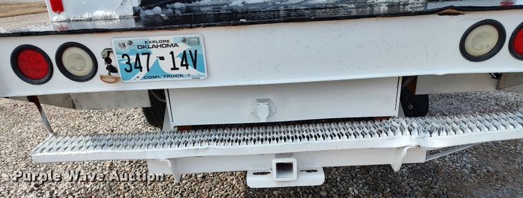 image for item LA9330 2011 Ford F350 Super Duty  SuperCab utility bed pickup truck