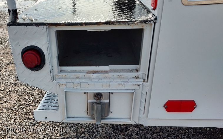 image for item LA9330 2011 Ford F350 Super Duty  SuperCab utility bed pickup truck